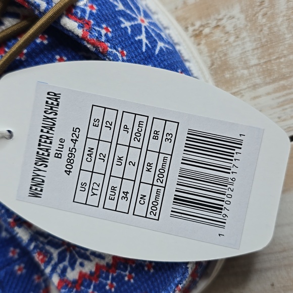 Hey Dude Wendy Sweater Youth Size 2 Girls Snowman Faux Shear Lined Slip On - Picture 4 of 4